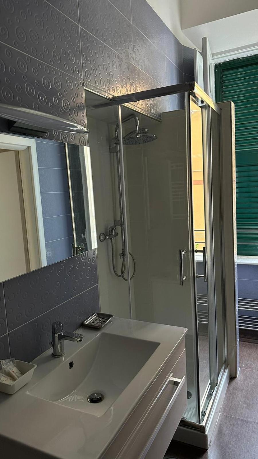 Le Suites Maor Gaeta Habitación foto